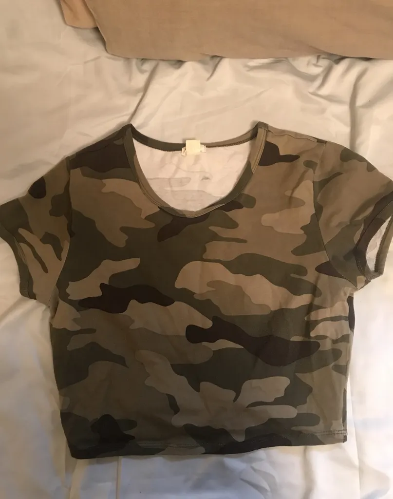 Camo Crop Top photo 1