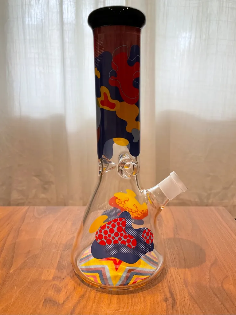 BNIB 12 in beaker water pipe Famous Brandz Papaya design photo 1