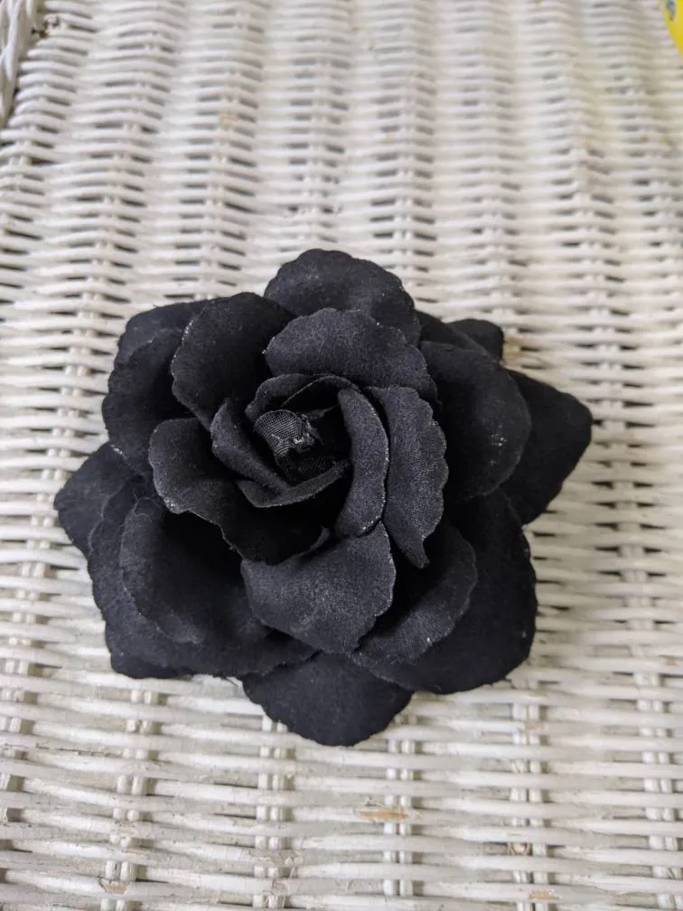 Black Flower Brooch/Hair Pin photo 1