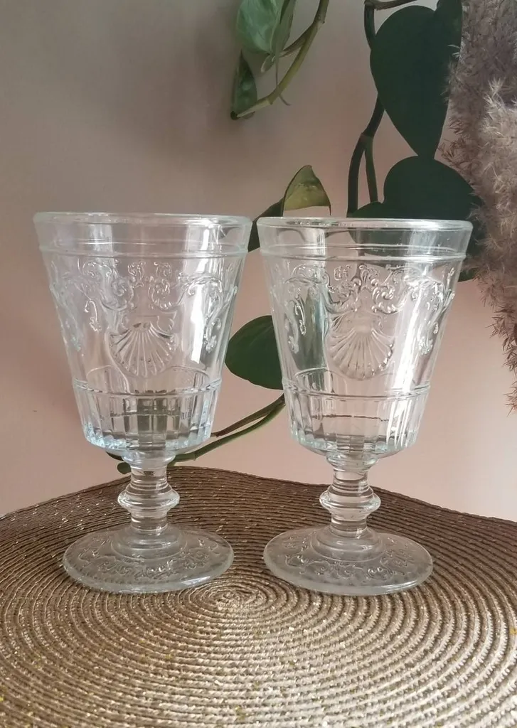 Set Of Shell/Mermaid Versailles Goblets photo 1