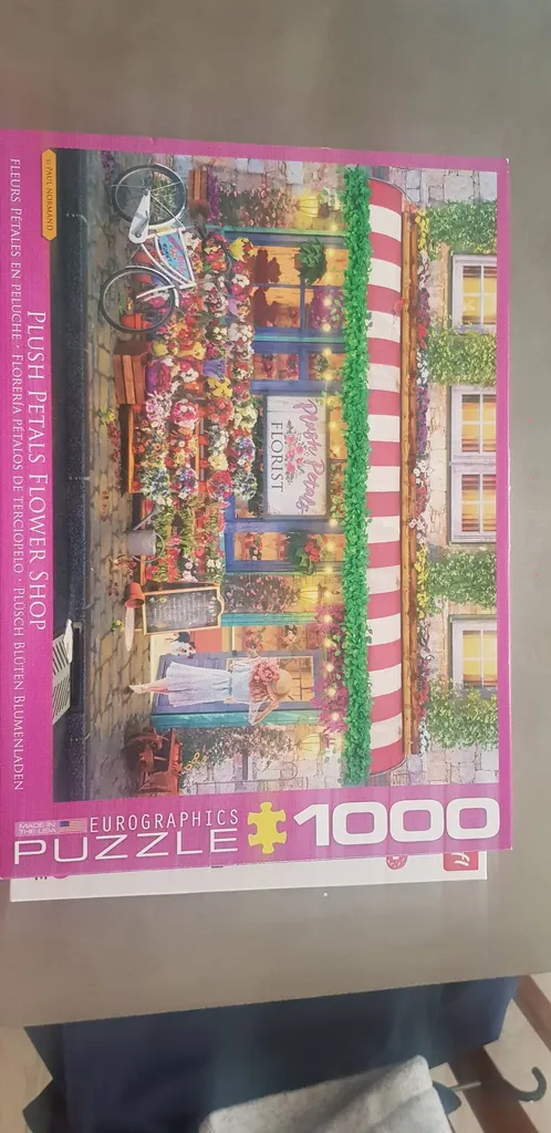 Eurographics Flower Shop 1000 Piece Puzzle photo 1