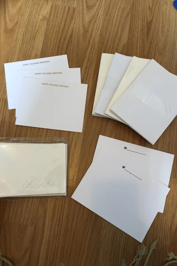 Greeting Cards And Envelopes photo 1