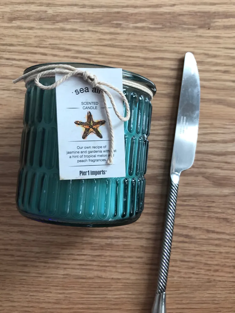 Pier Imports scented candle photo 1