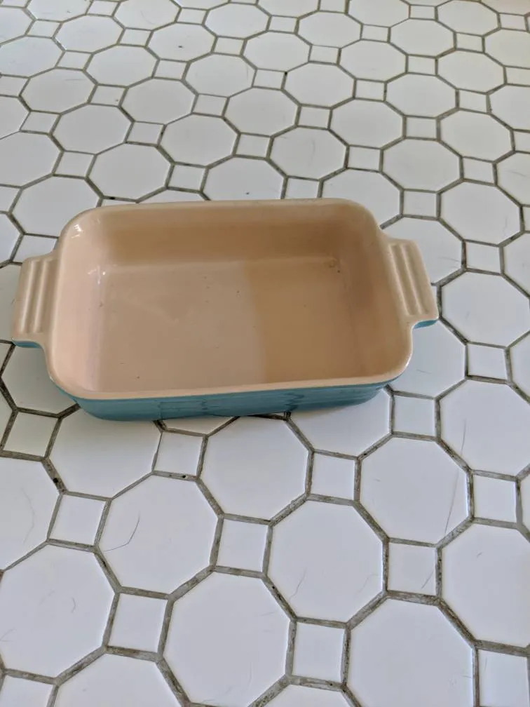 Le Creuset Baking Dish photo 1