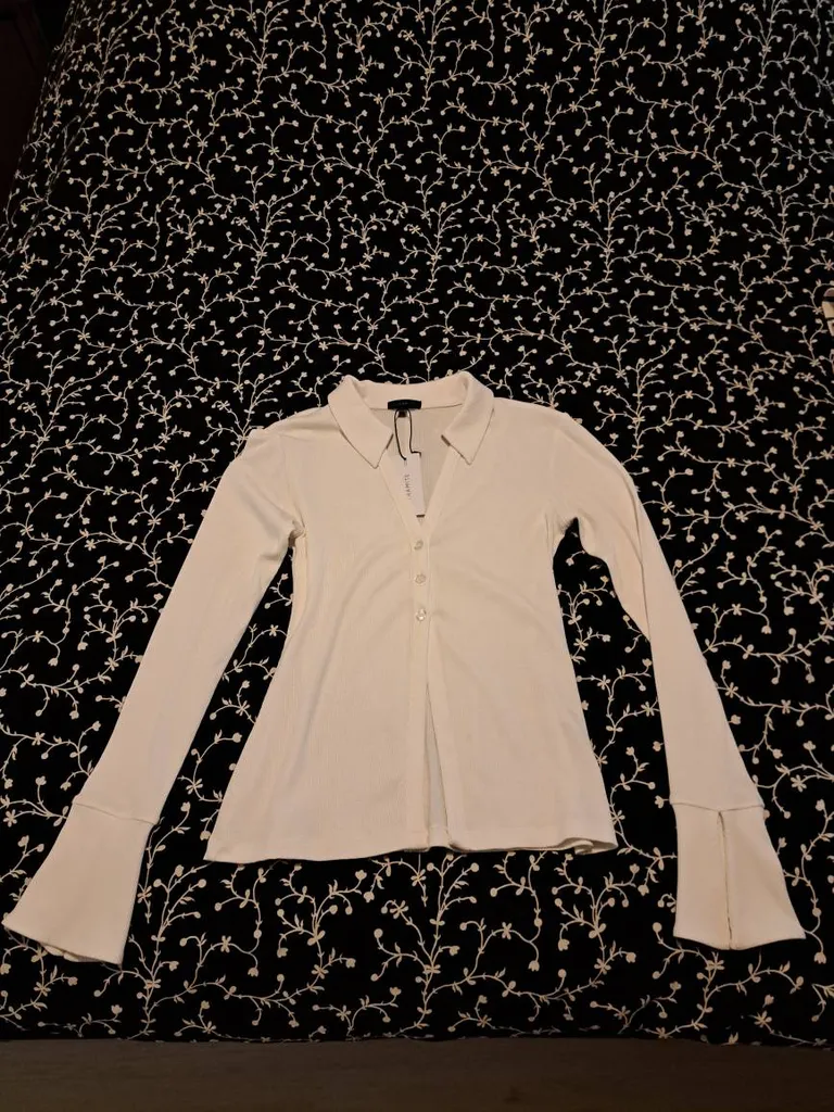 New Collared Shirt - S photo 1