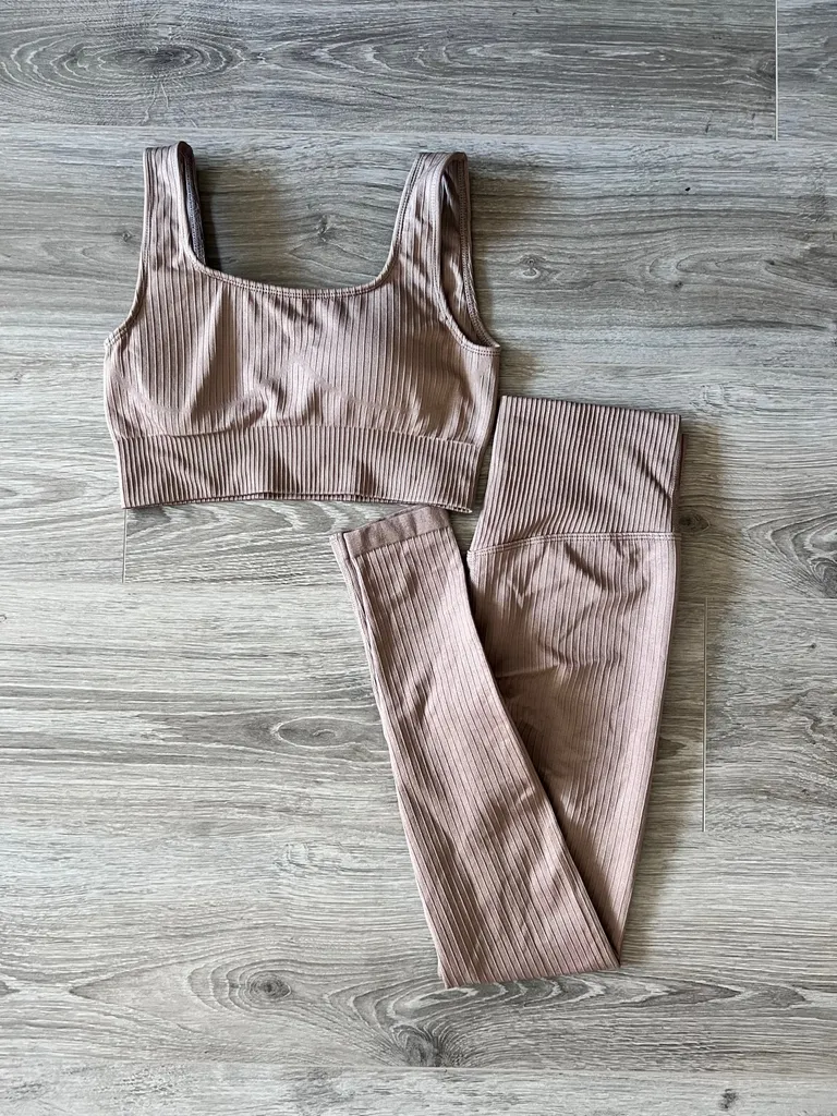 New Workout Set Medium photo 1