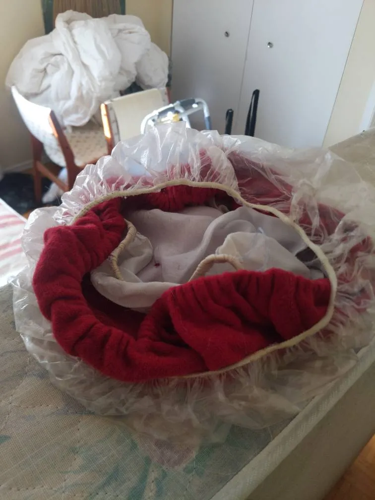 Various Shower Bonnets And Hair Things photo 1