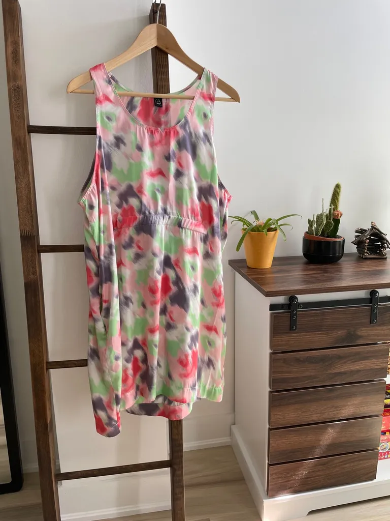 Watercolour Summer Dress (S) photo 1
