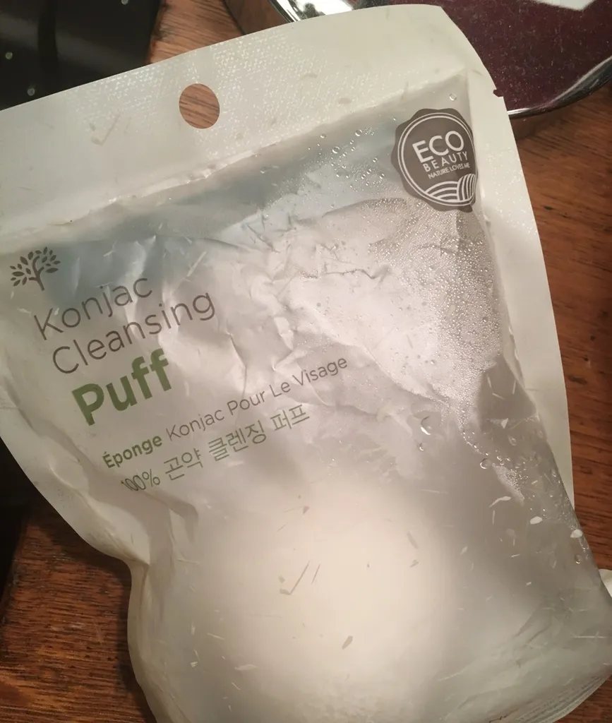 Cleansing Puff photo 1