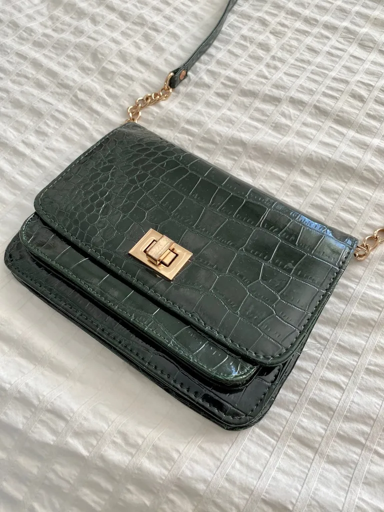 Emerald Green Shoulder Bag photo 1