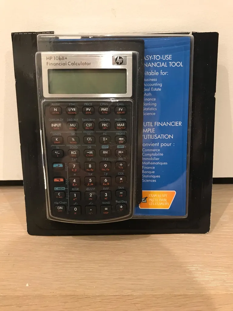 HP 10bII+ Financial Calculator - Gently Used photo 1