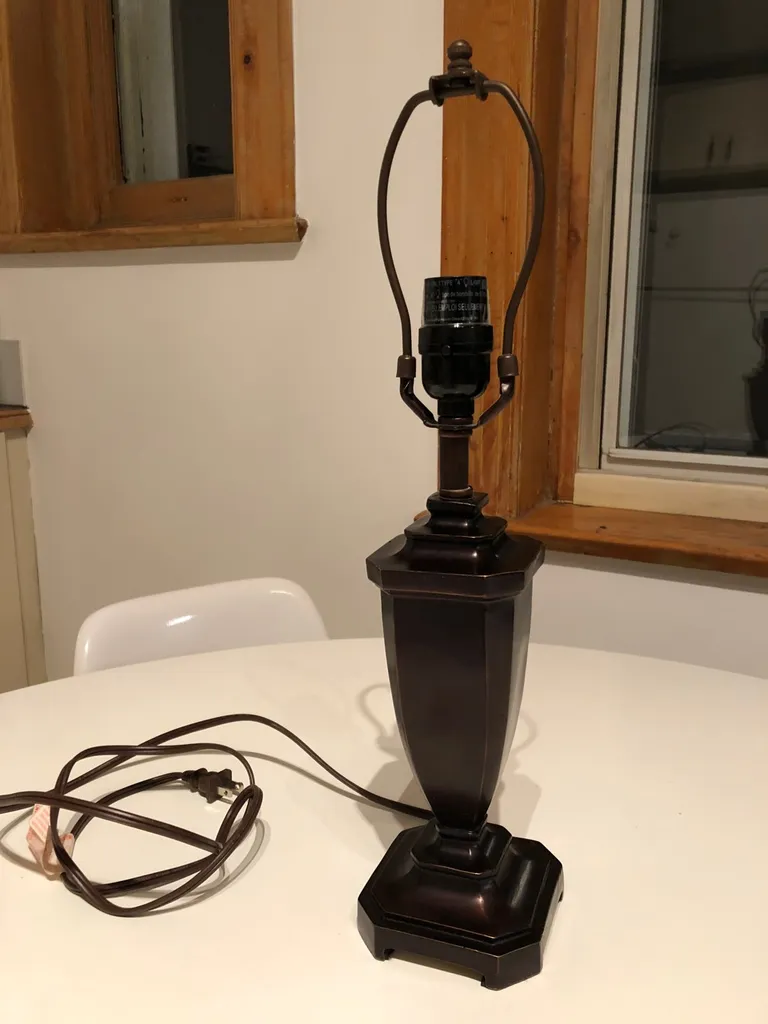 Lamp photo 1