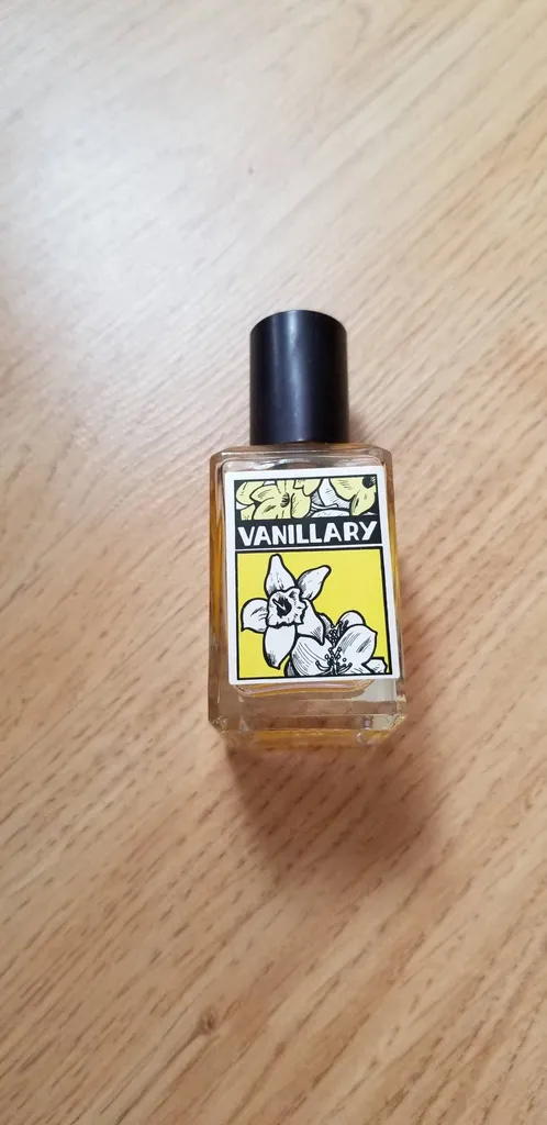 Vanillary Perfume photo 1