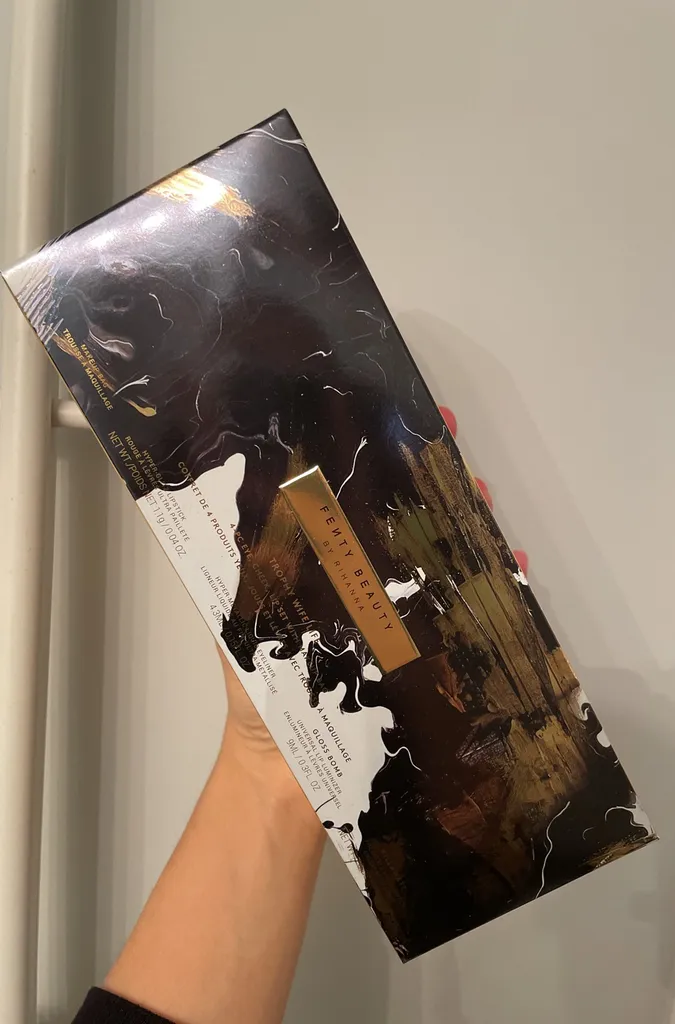 Fenty Beauty Trophy Wife Gift Set BNIB photo 1