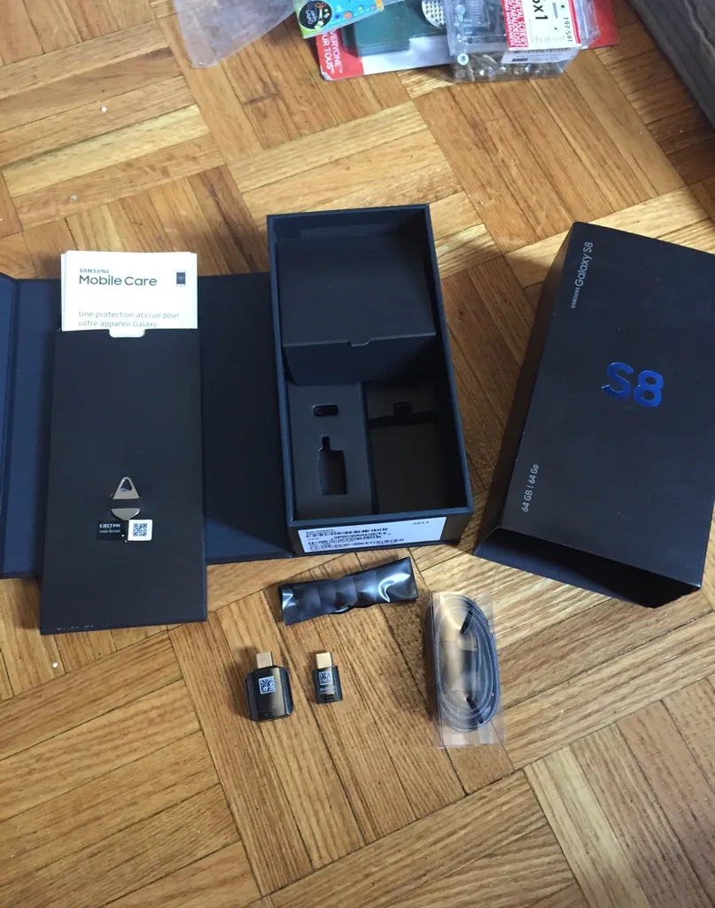 Galaxy S8 Accessories photo 1