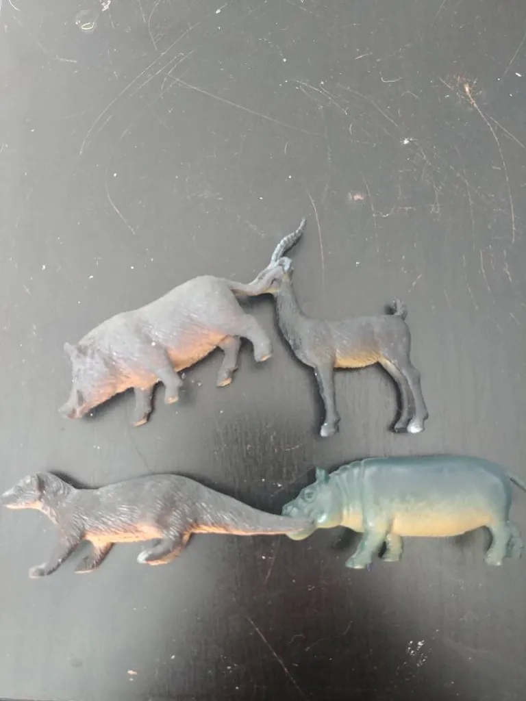 Teeny Rubber Animals photo 1