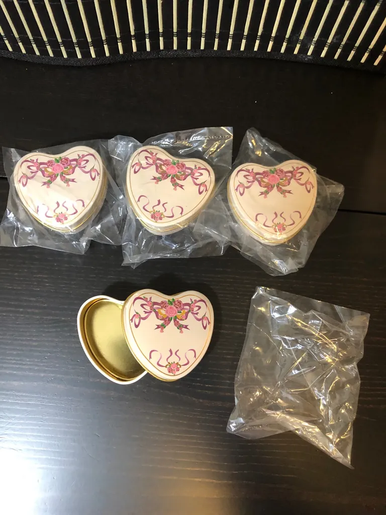 Adorable Heart Tin Cans photo 1