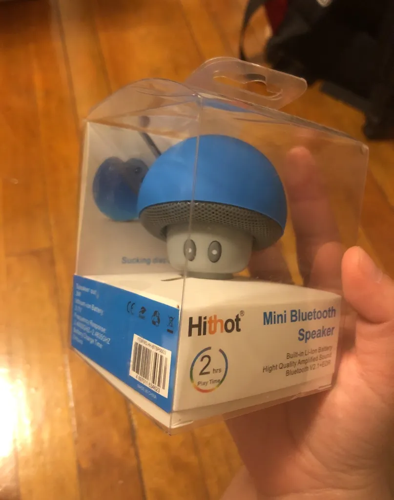 Mini Speaker (super Cute 🍄/ Sucking Disc Bracket) photo 1