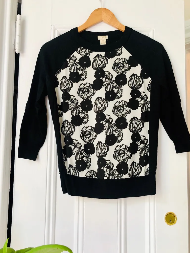 J. Crew Factory Graphic Sweater Shirt photo 1