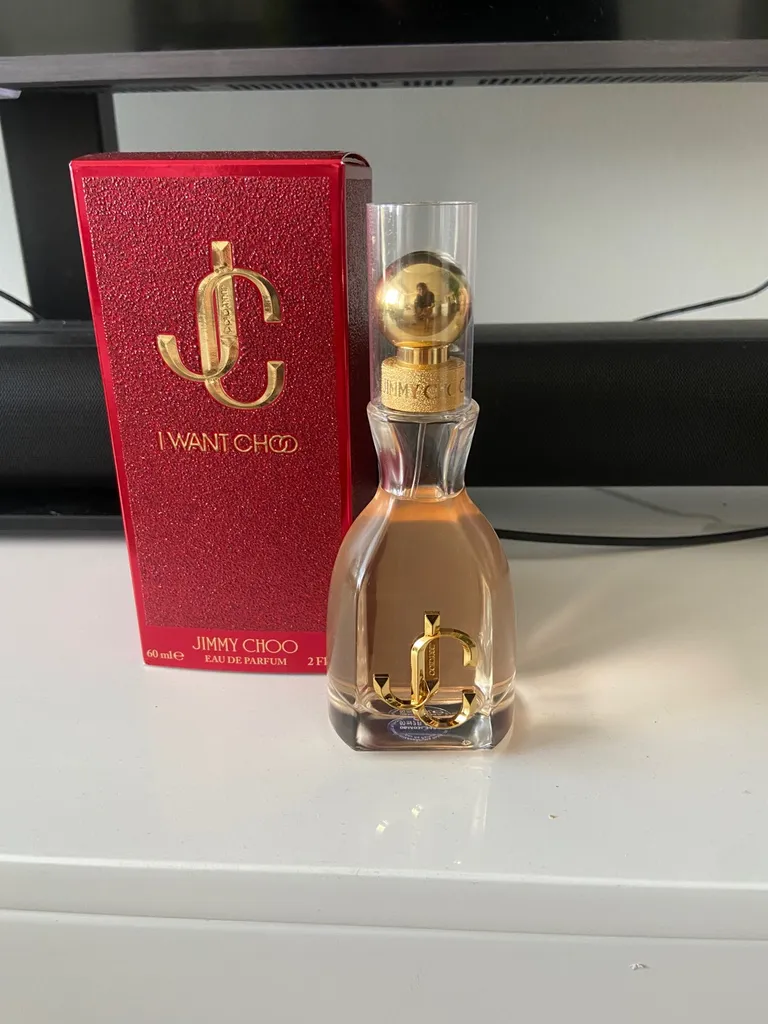 Jimmy Choo Perfume photo 1