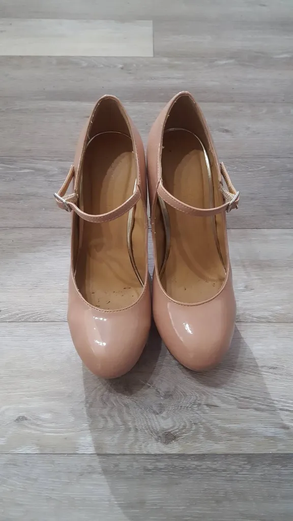 Nude Mary-jane Pumps photo 1