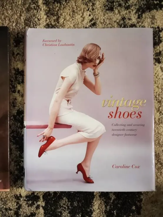 Vintage Fashion & Shoes Books photo 1