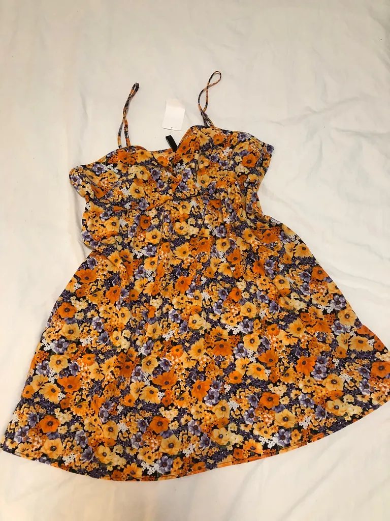 BNWT Sundress photo 1
