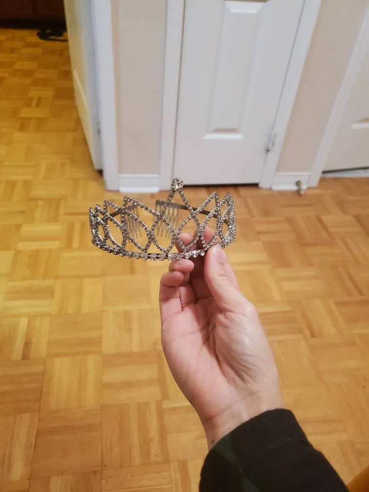 Tiara photo 1