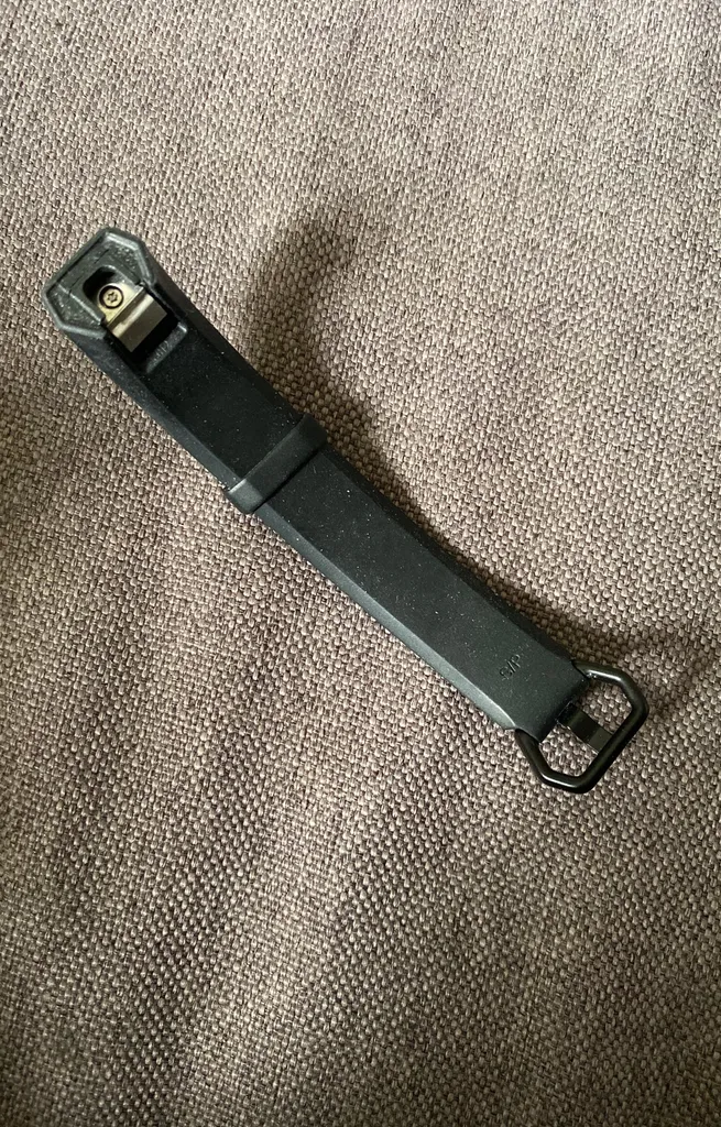 Free 1/2 Strap For Fitbit Alta photo 1