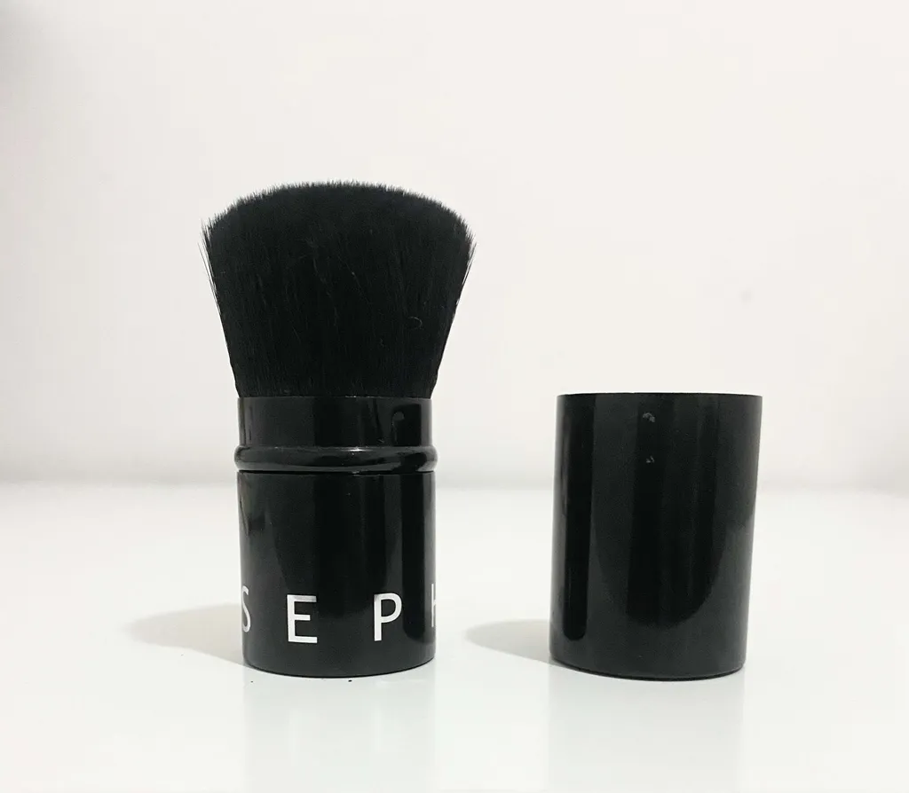 Sephora Retractable Makeup Brush photo 1