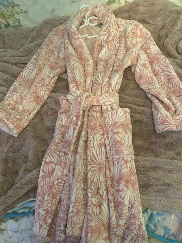 Luxurious Daniel Butcher New York Plush Robe M photo 1