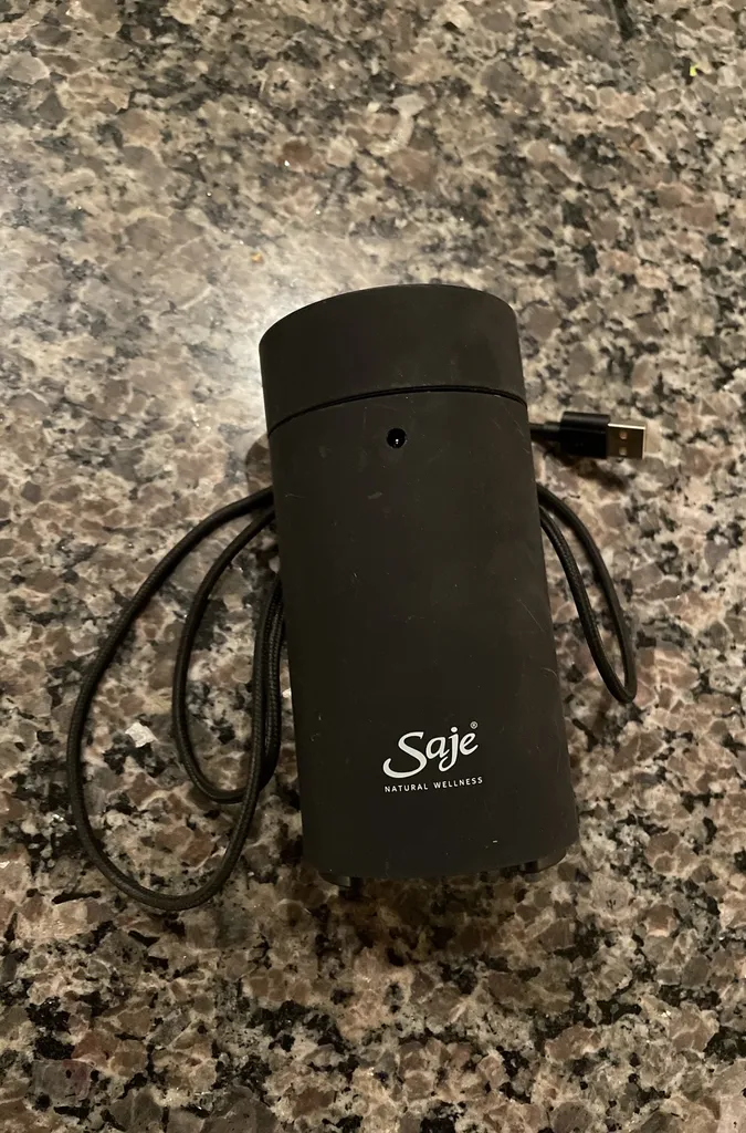 Saje Aroma Roam Diffuser photo 1