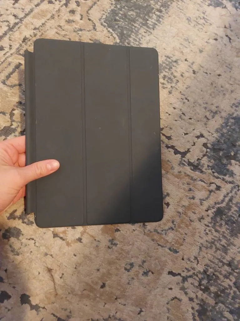 Ipad Magnetic Screen Cover photo 1