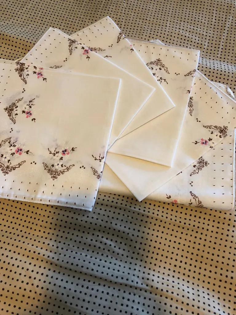 Vintage Table Linens x6, Brown & Pink photo 1