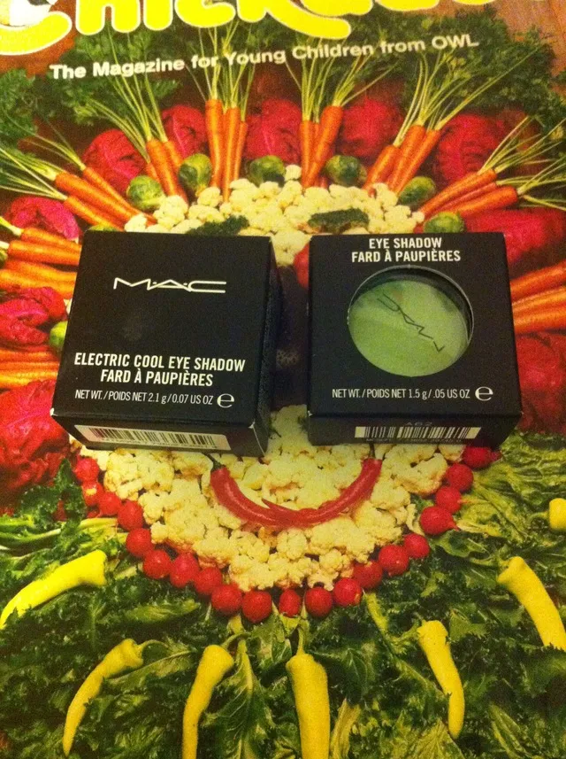 Mac Eyeshadow Duo photo 1