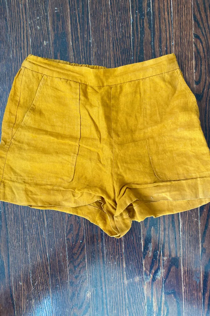 🧡 Wilfred Mustard Linen Shorts Small photo 1