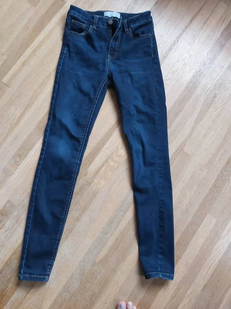 Jeggings Size 3 (Fits More Like 1) photo 1