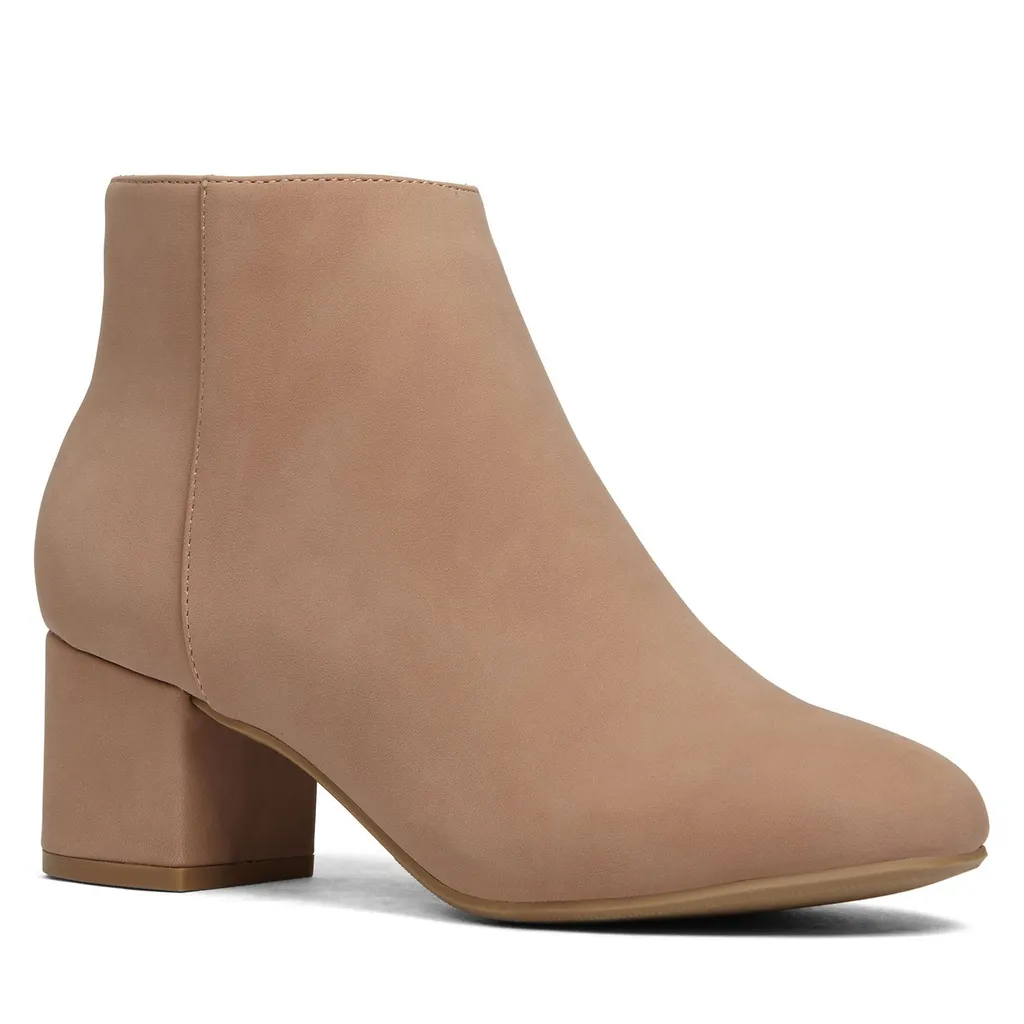 Adawia Shoes Size 6 photo 1