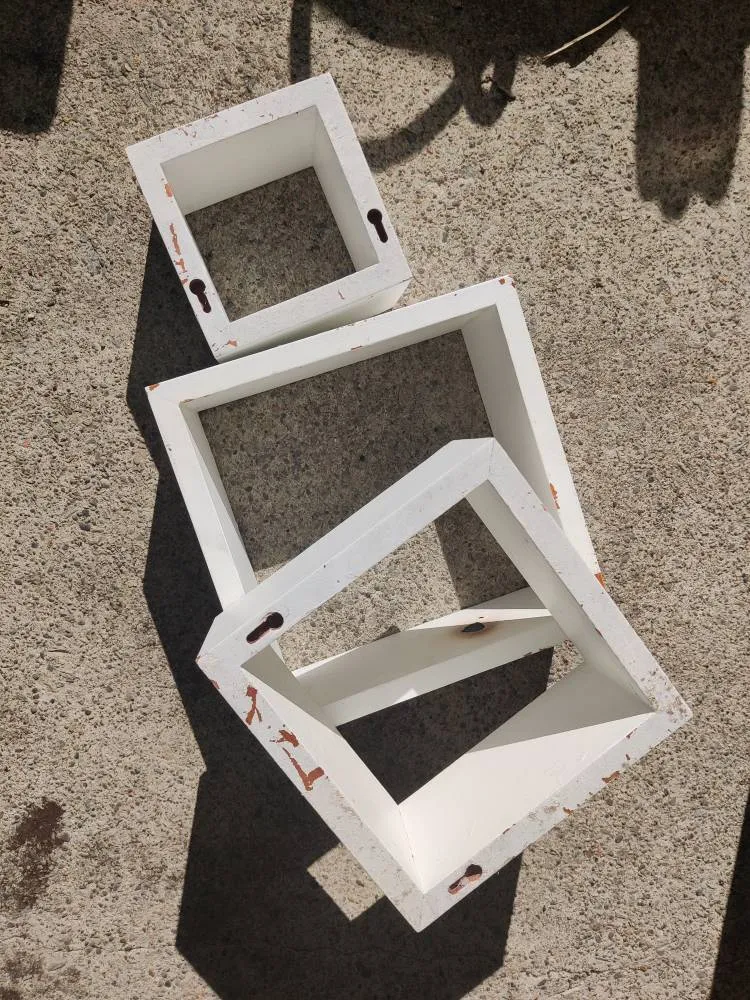 Free! Wooden Square Display Shelves (Set Of 3) photo 1