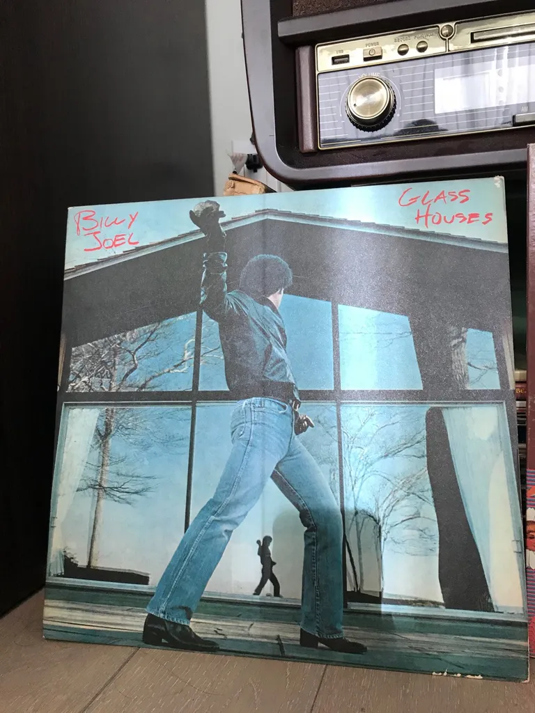 VINTAGE RECORDS photo 1