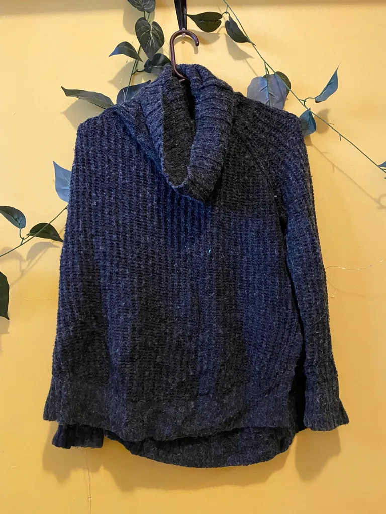 Turtle Neck/Cowl neck Sweater photo 1