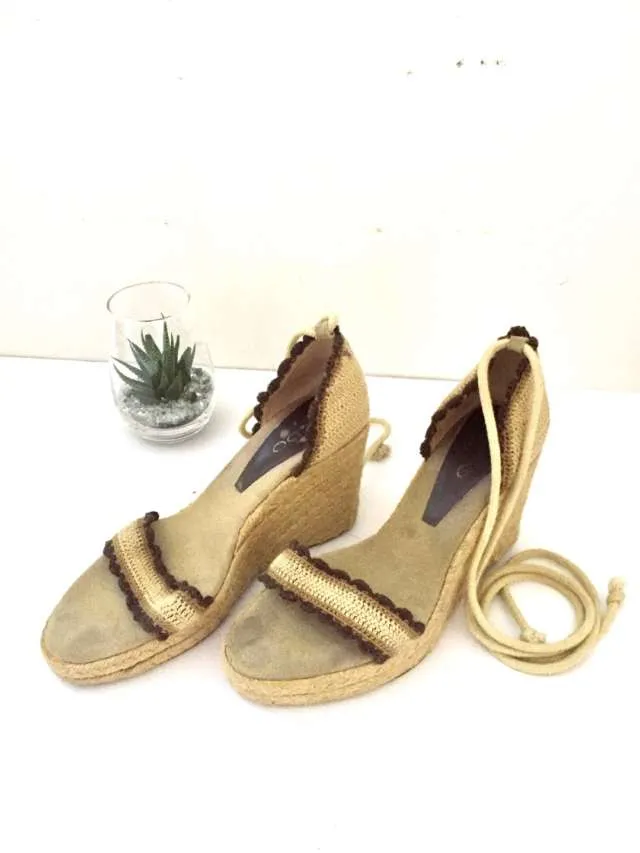 Summer Wedges photo 1