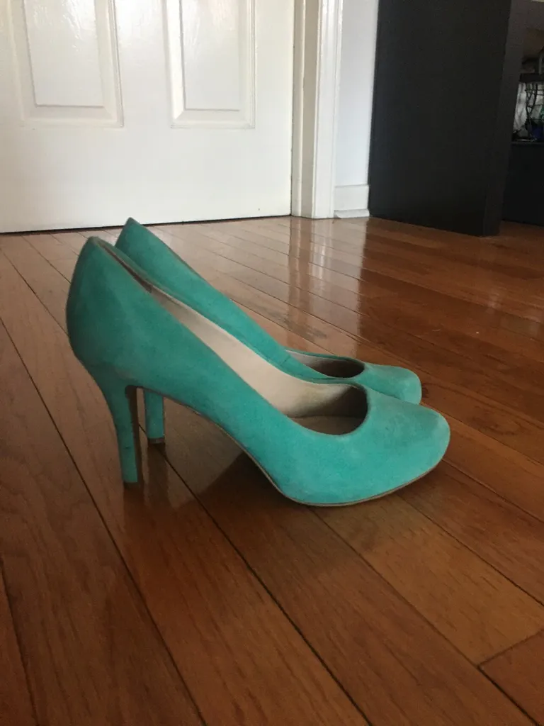 turquoise heels size 8.5 photo 1