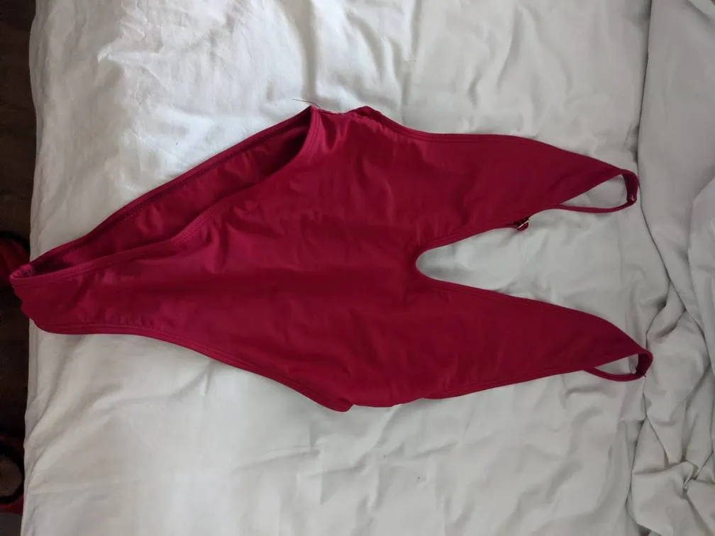 Swimsuit (Small) photo 1