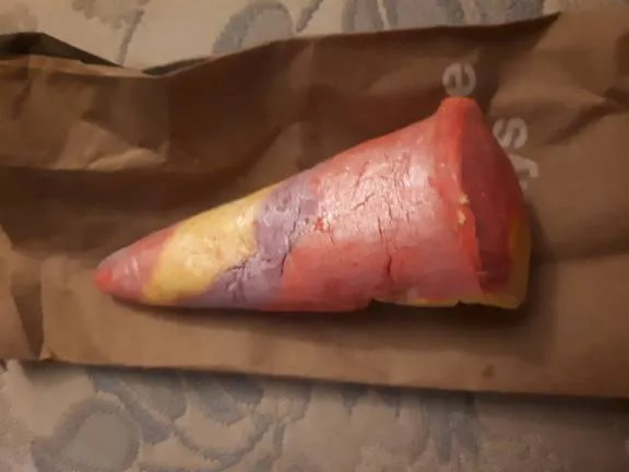 Lush Unicorn Horn Bubble Bar photo 1