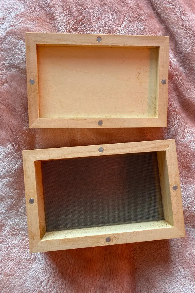 weed Kief  Sifting Box photo 1