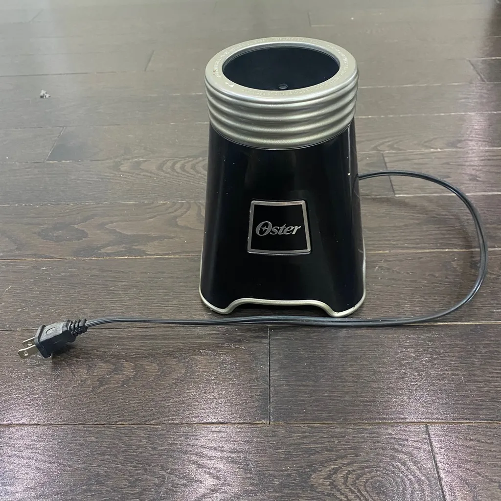 Oster Mason Jar Blender photo 1