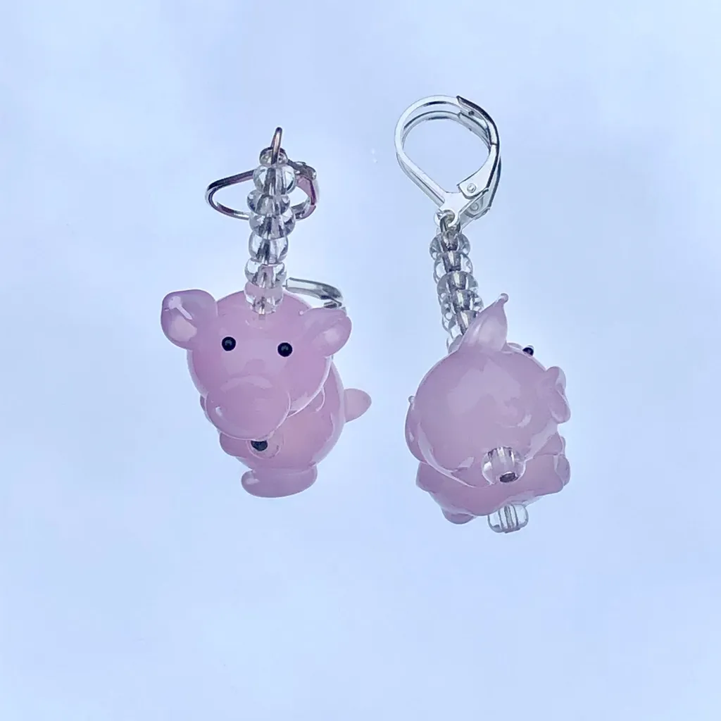 Handmade Glass Pig Earrings 🐷 photo 1