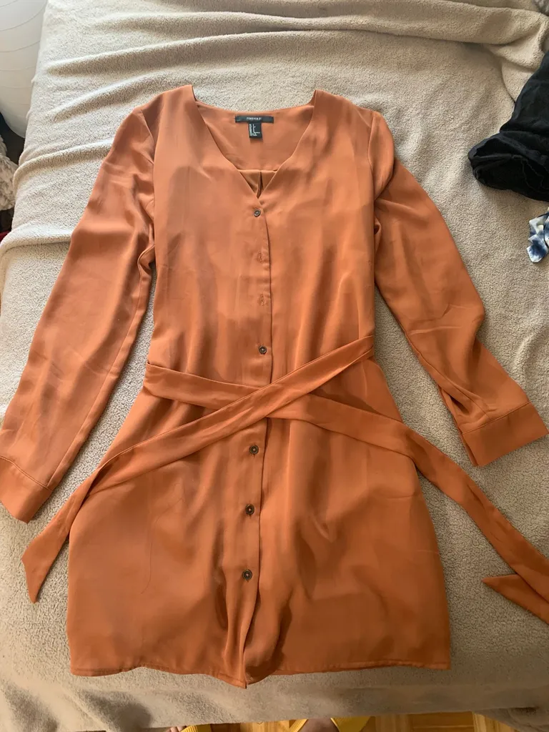 Dresses/Rompers photo 1