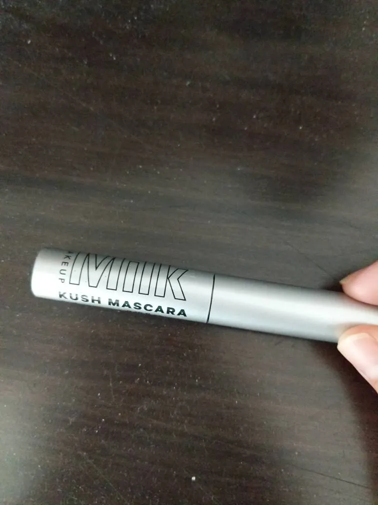 Milk Makeup kush Mascara photo 1